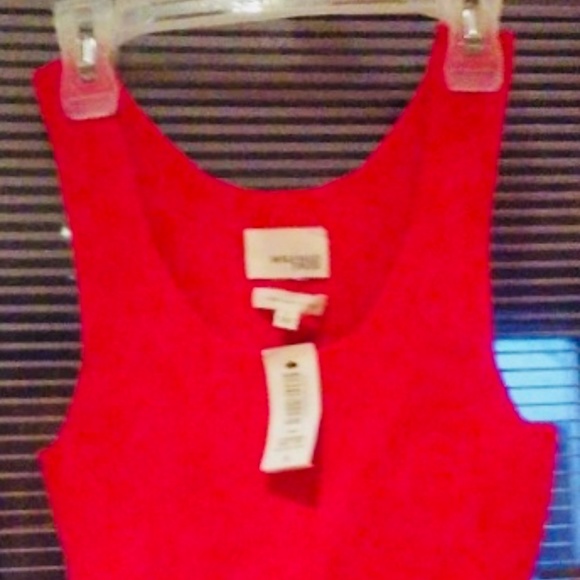 crop top - Picture 5 of 5